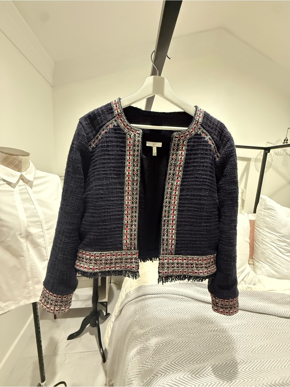 Joie beautiful texture Fringe Trim Women's Jacket